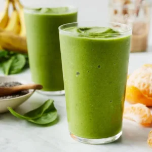 Green Smoothie with Greek Yogurt